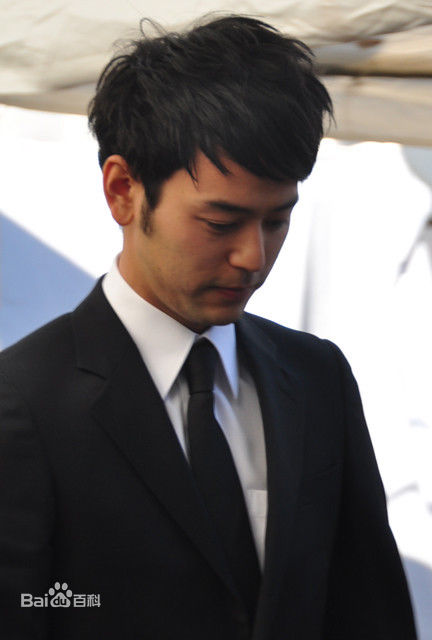 最新妻夫木聪(Tsumabuki Satoshi)性感图片