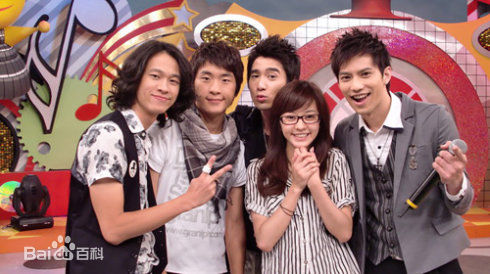 陈意涵(Ivy Chen)综艺访谈前后照片