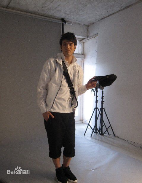 精选凤小岳(Rhydian Vaughan)精彩图册