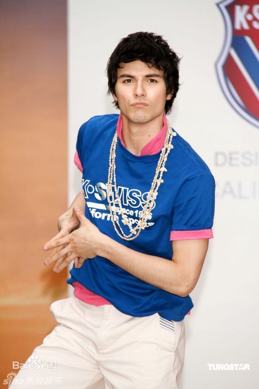 最优质凤小岳(Rhydian Vaughan)精彩图册