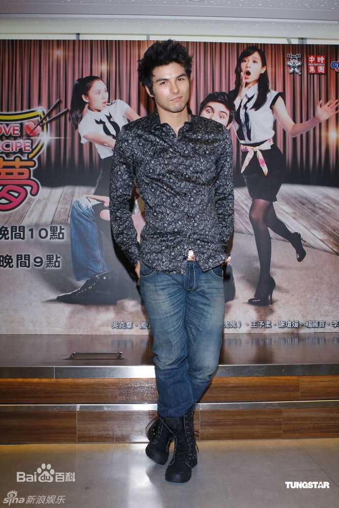 精选凤小岳(Rhydian Vaughan)精彩图册