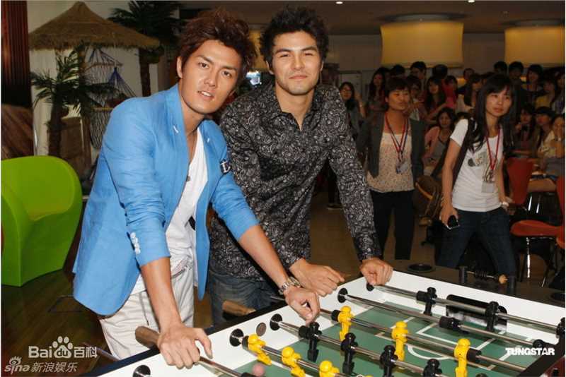 精选凤小岳(Rhydian Vaughan)精彩图册