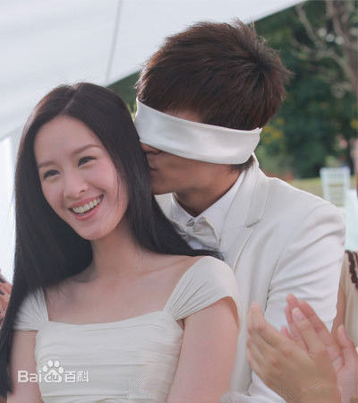 曾恺玹(Alice)广告照性感图片图集