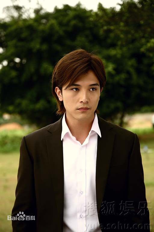 邱泽(Roy Chiu、ロイ·チウ)影视造型性感图片壁纸