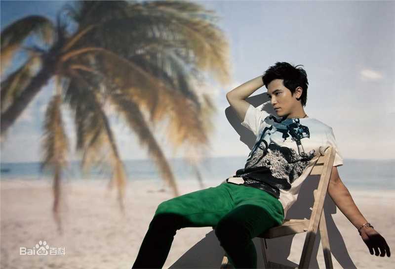 邱泽(Roy Chiu、ロイ·チウ)杂志