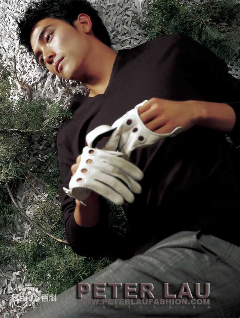 邱泽(Roy Chiu、ロイ·チウ)杂志