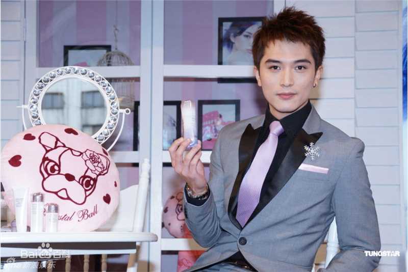 最全邱泽(Roy Chiu、ロイ·チウ)壁纸