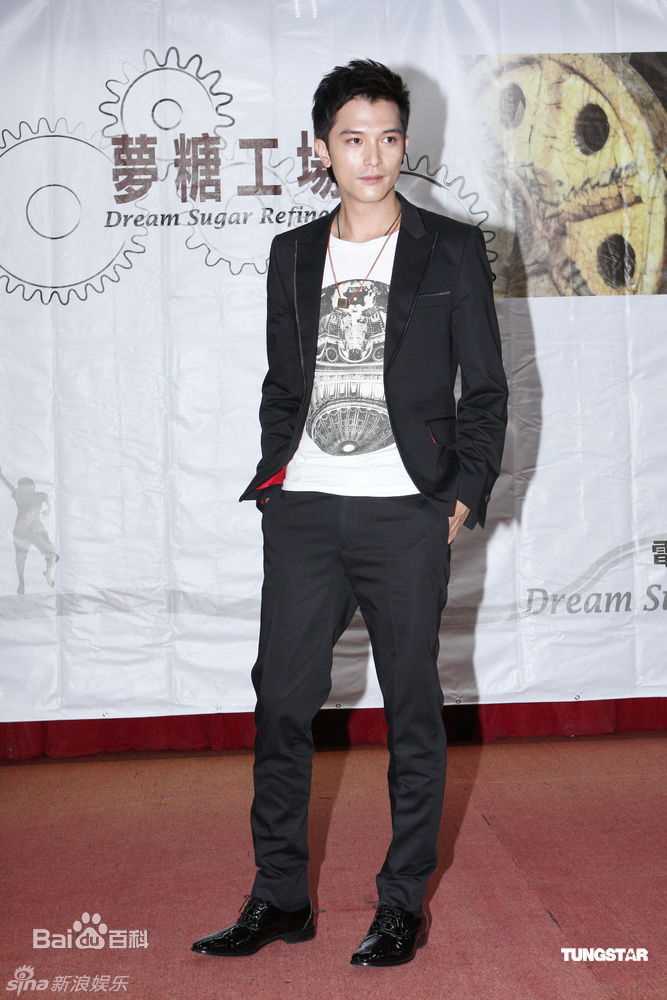 最全邱泽(Roy Chiu、ロイ·チウ)壁纸