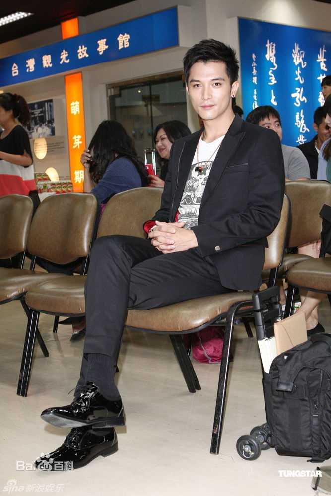 最全邱泽(Roy Chiu、ロイ·チウ)壁纸