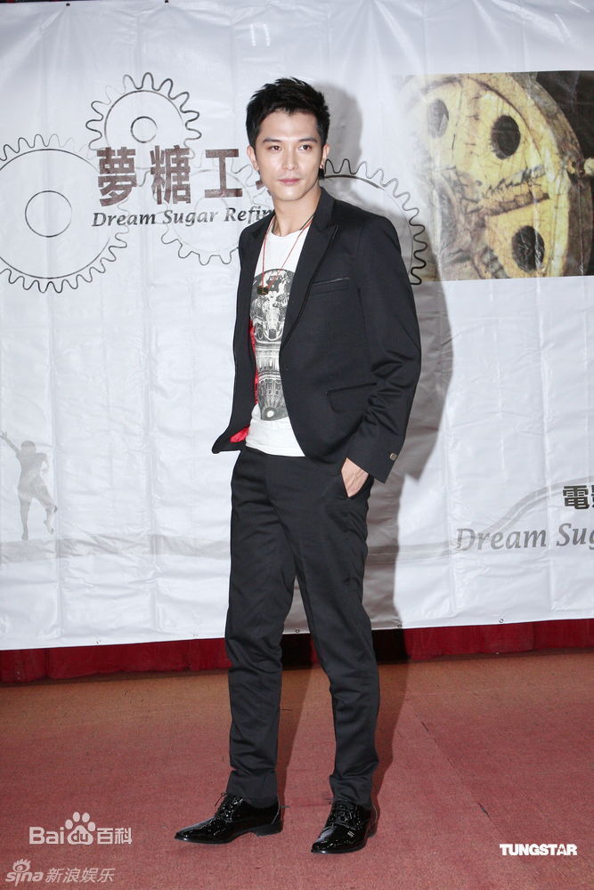 最全邱泽(Roy Chiu、ロイ·チウ)壁纸