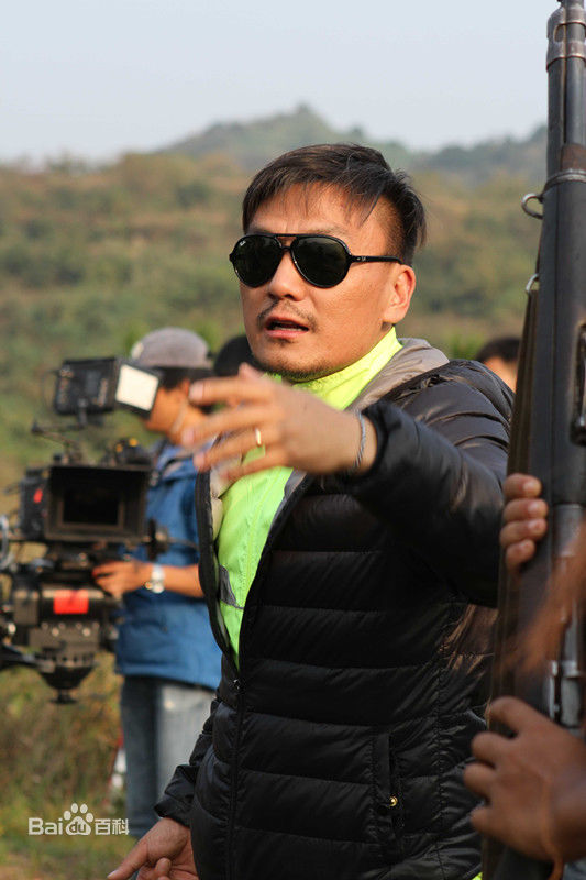 费振翔导演工作照图片图册