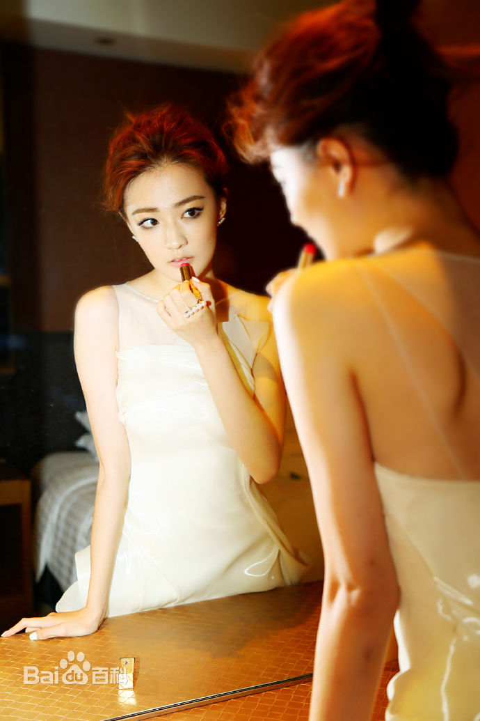 徐璐(LULU)第20届上海国际电影节图片图集