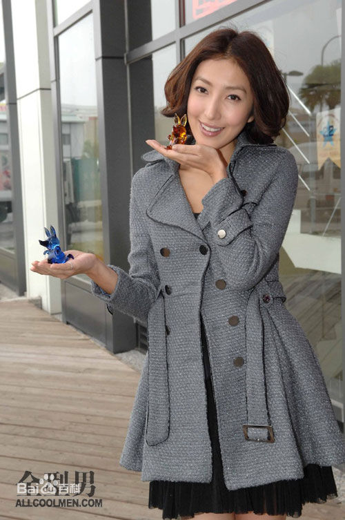 杨谨华(cheryl)生活照图册