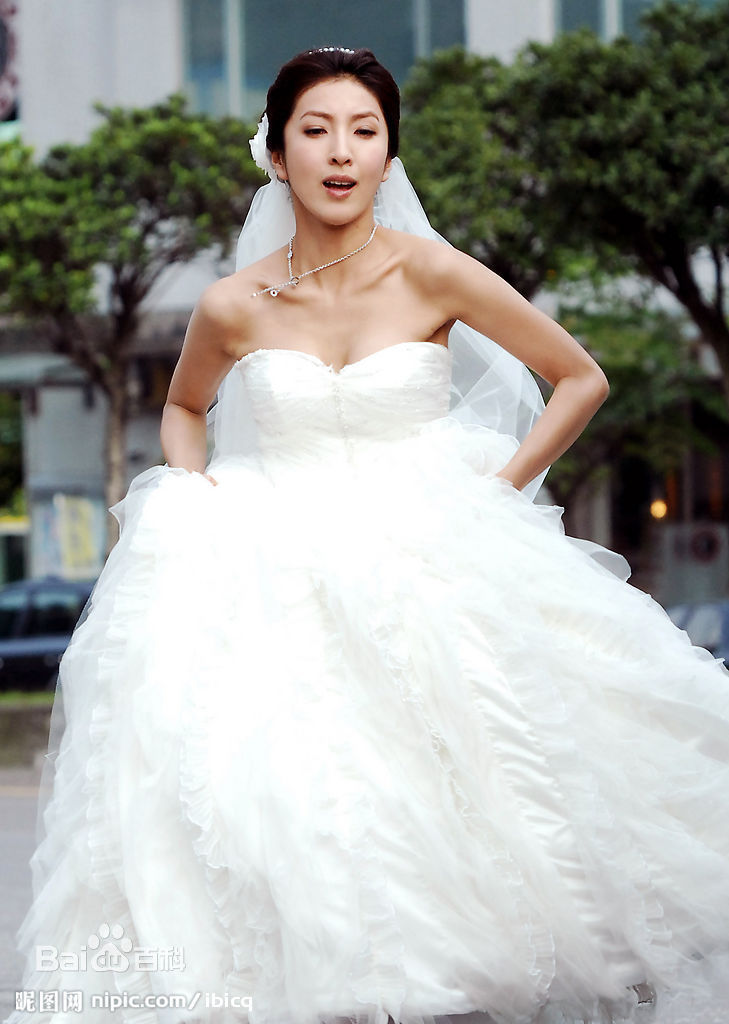 杨谨华(cheryl)生活照图册