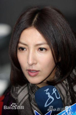 杨谨华(cheryl)生活照图册