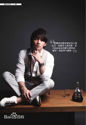 温升豪(James Wen)精选杂志硬照图册