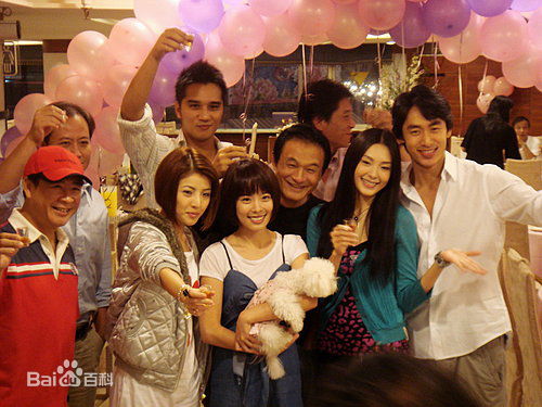 李康宜(Lee Kang-Yi)出席活动照片壁纸壁纸