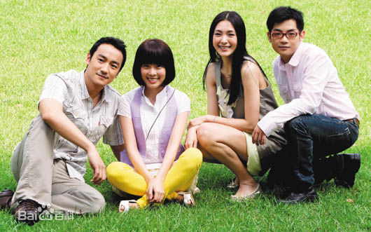 李康宜(Lee Kang-Yi)出席活动照片壁纸壁纸