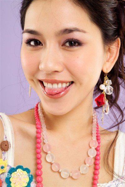 张毓晨图片性感图片壁纸