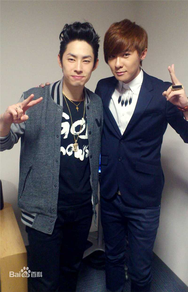 唐禹哲(Danson Tang (D .T))AsiaMusicConnection2012前后照片