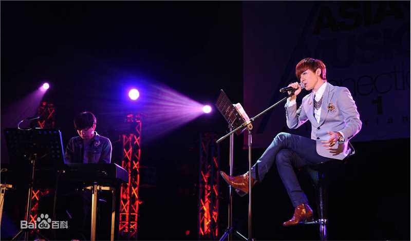 唐禹哲(Danson Tang (D .T))AsiaMusicConnection2012前后照片