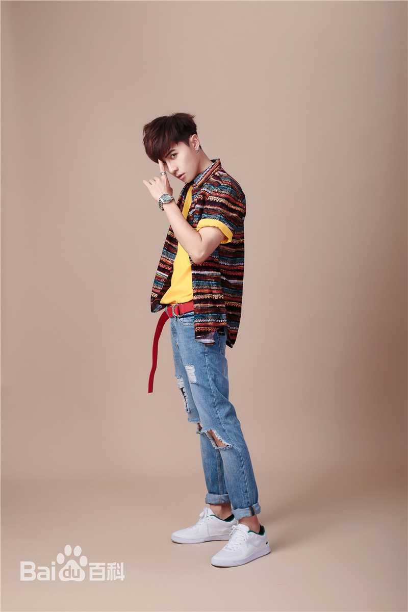 唐禹哲(Danson Tang (D .T))2016EASY壁纸壁纸