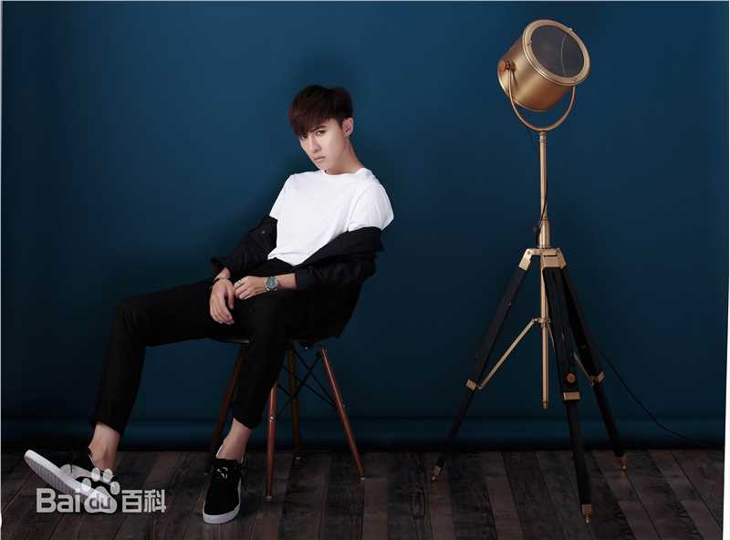 唐禹哲(Danson Tang (D .T))2016EASY壁纸壁纸