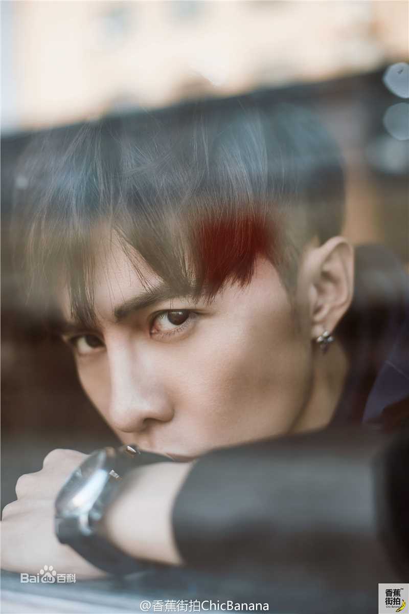 唐禹哲(Danson Tang (D .T))香蕉街拍前后照片