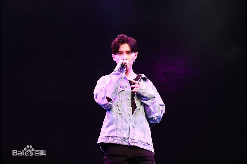 唐禹哲(Danson Tang (D .T))2017生日会图片图集