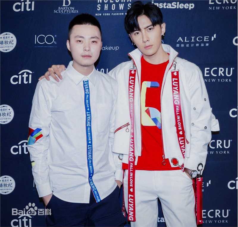 唐禹哲(Danson Tang (D .T))纽约时装周素颜照相册