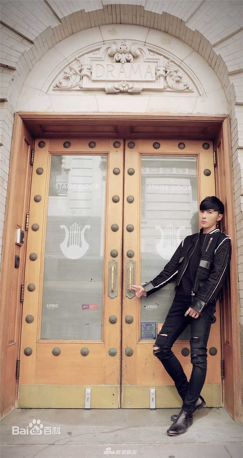 唐禹哲(Danson Tang (D .T))纽约时装周素颜照相册