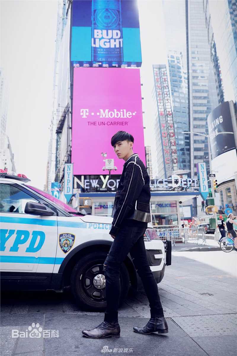 唐禹哲(Danson Tang (D .T))纽约时装周素颜照相册