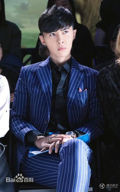 唐禹哲(Danson Tang (D .T))纽约时装周素颜照相册