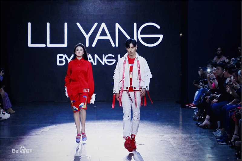 唐禹哲(Danson Tang (D .T))纽约时装周素颜照相册