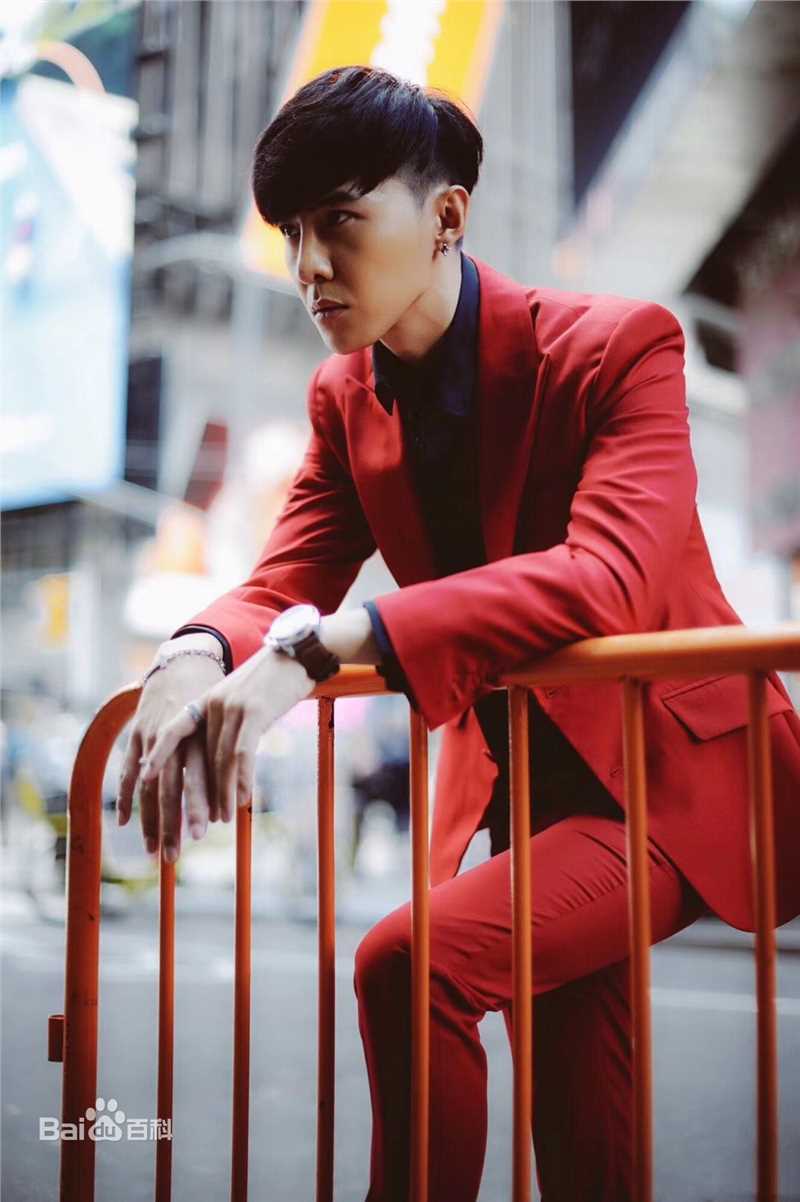 唐禹哲(Danson Tang (D .T))纽约时装周壁纸壁纸