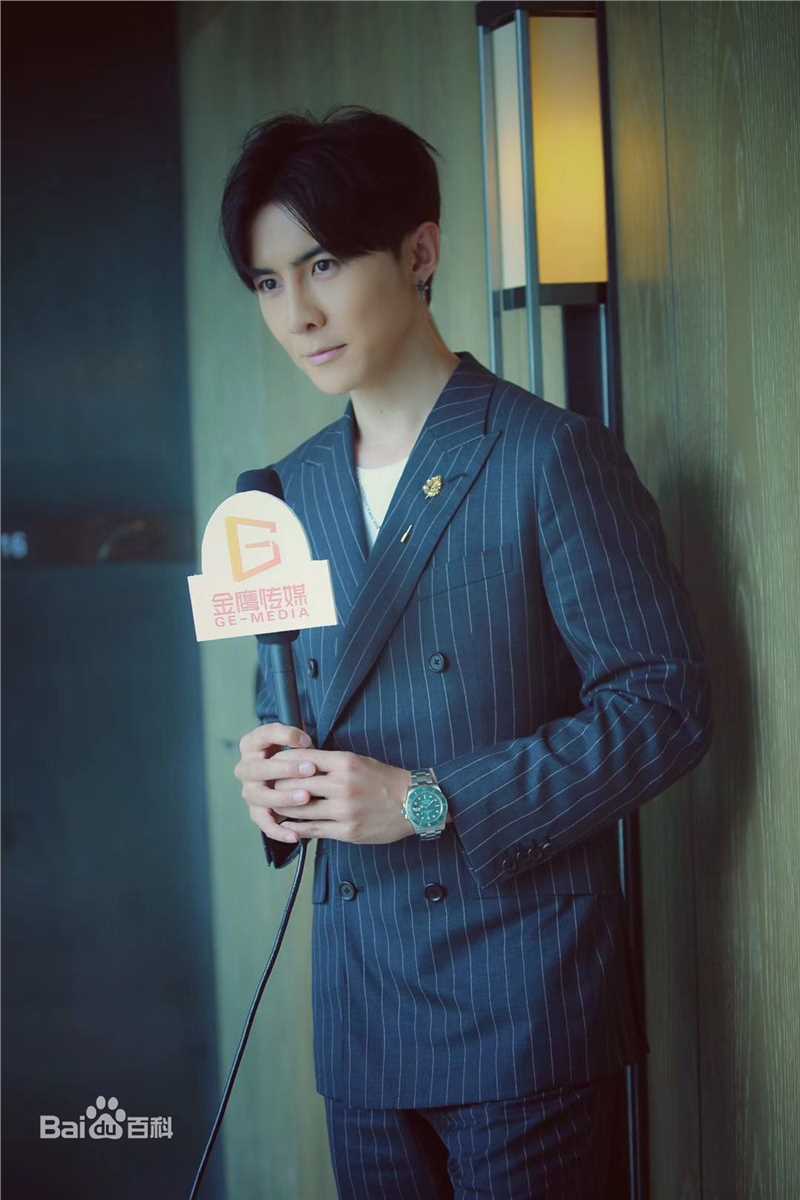 唐禹哲(Danson Tang (D .T))明星球赛壁纸壁纸