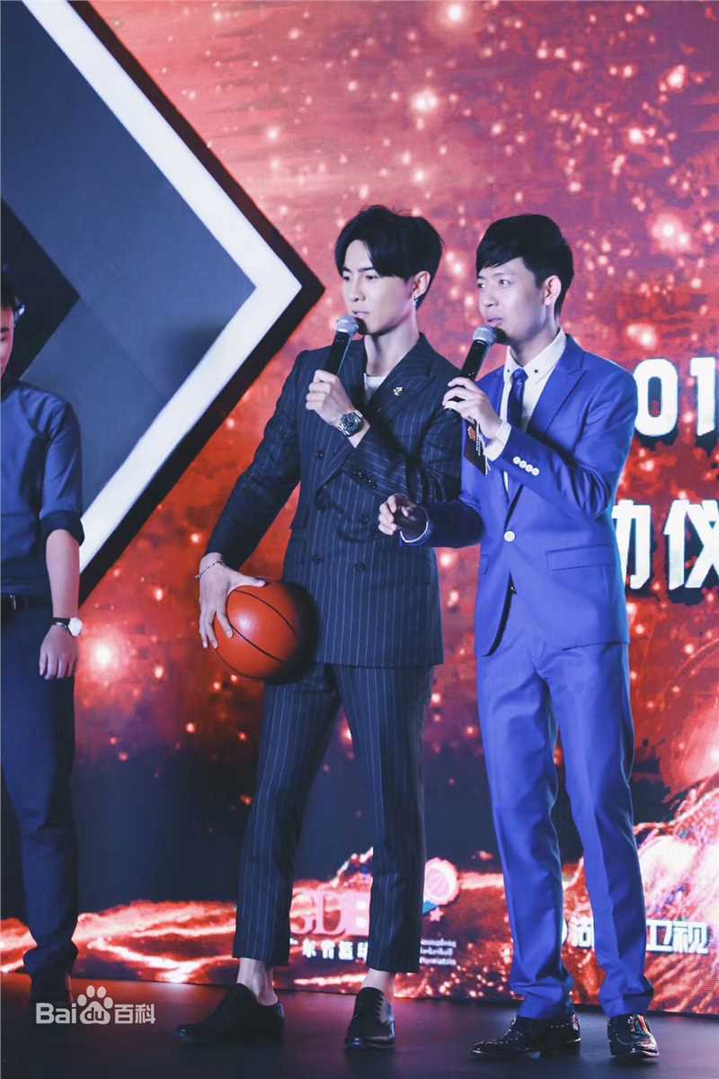 唐禹哲(Danson Tang (D .T))明星球赛壁纸壁纸