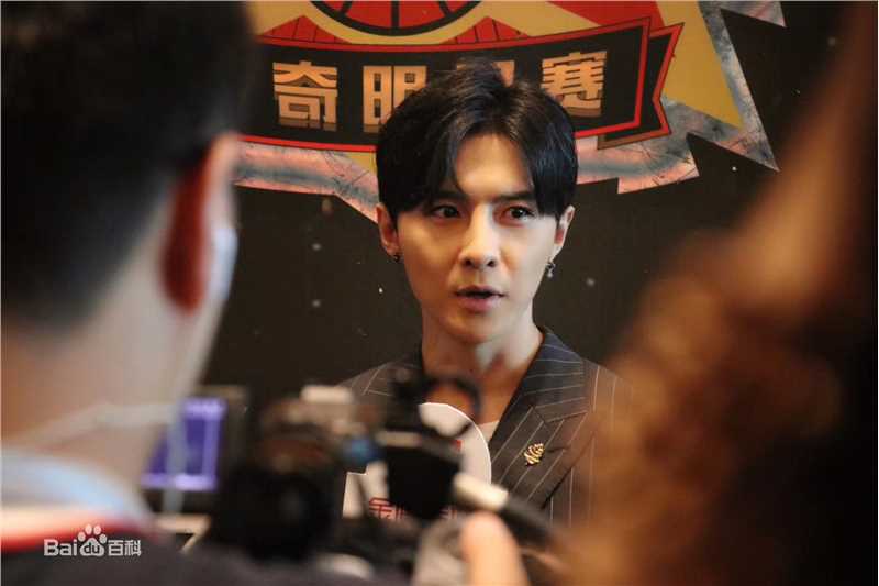 唐禹哲(Danson Tang (D .T))明星球赛壁纸壁纸