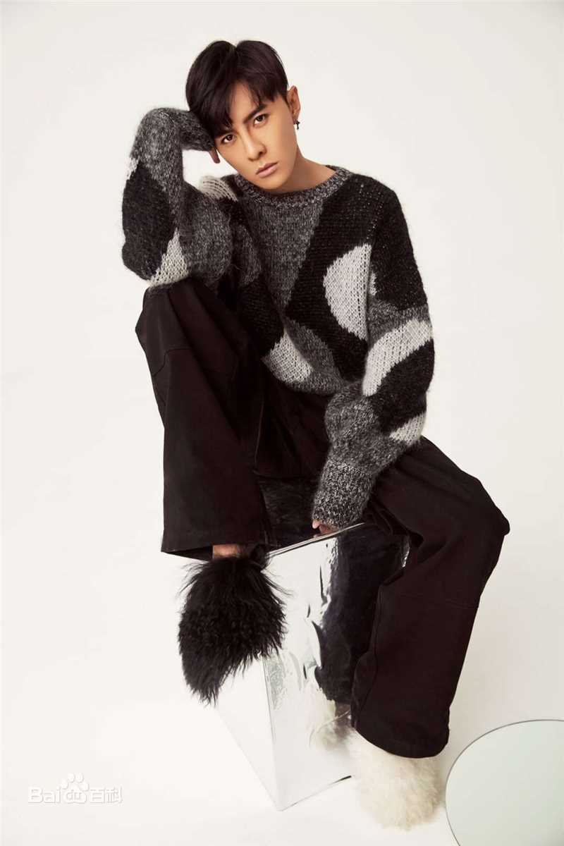 唐禹哲(Danson Tang (D .T))星际时尚图片图集