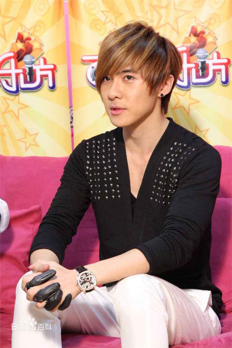 唐禹哲(Danson Tang (D .T))2010.11.10 做客百度娱乐访性感图片图集