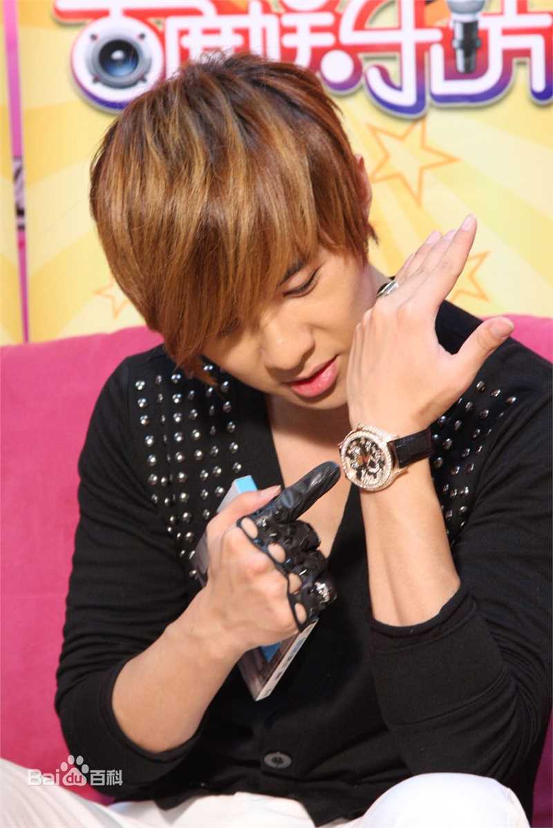 唐禹哲(Danson Tang (D .T))2010.11.10 做客百度娱乐访性感图片图集