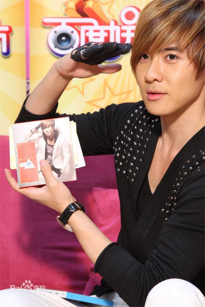 唐禹哲(Danson Tang (D .T))2010.11.10 做客百度娱乐访性感图片图集