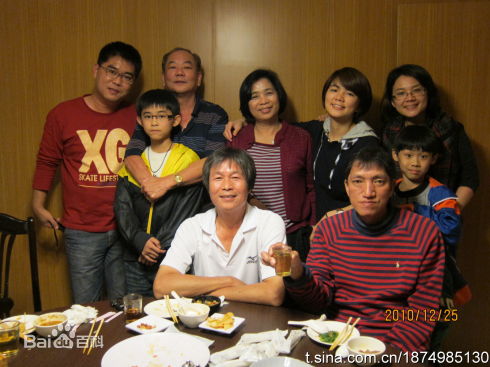 陈嘉桦(Ella、 Water（出道前）)与老公赖斯翔图册