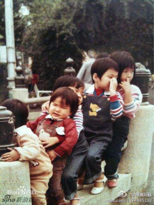 陈嘉桦(Ella、 Water（出道前）)童年照片性感图片图集