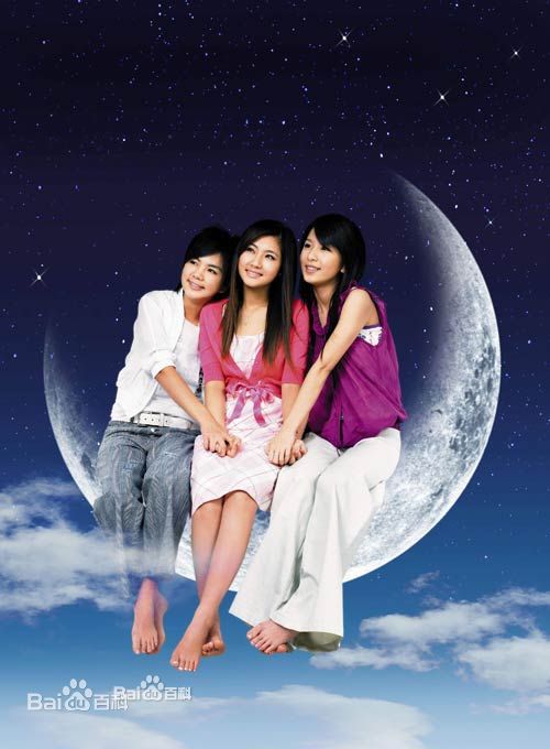 陈嘉桦(Ella、 Water（出道前）)专辑照片前后照片