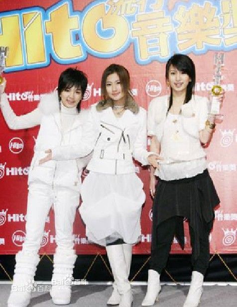 陈嘉桦(Ella、 Water（出道前）)获奖现场素颜照相册