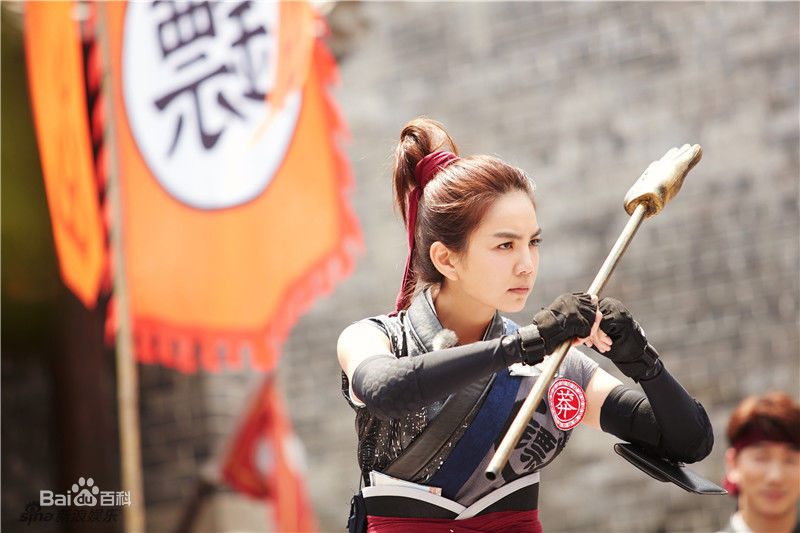 陈嘉桦(Ella、 Water（出道前）)全员加速中壁纸壁纸