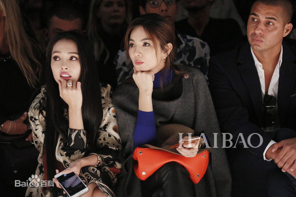 陈嘉桦(Ella、 Water（出道前）)Trussardi秀场图片图集