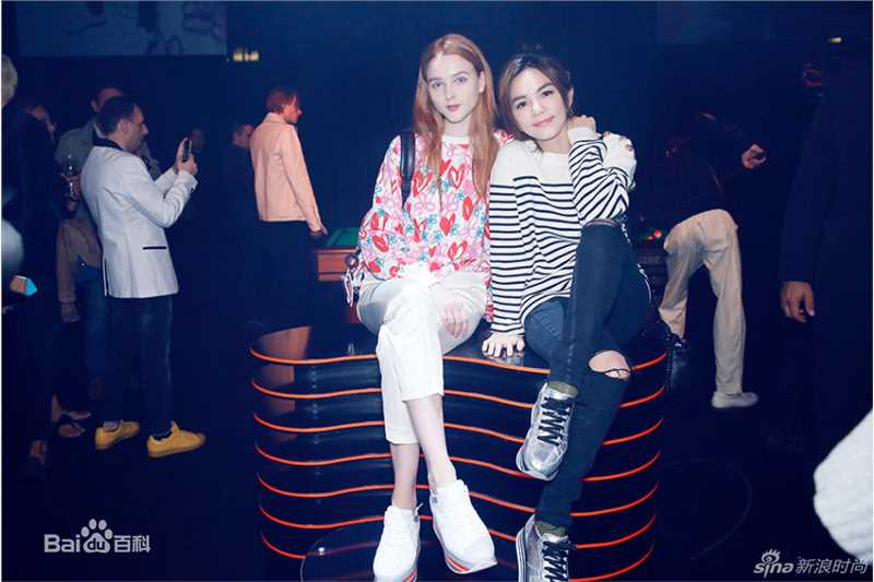 陈嘉桦(Ella、 Water（出道前）)Trussardi秀场图片图集