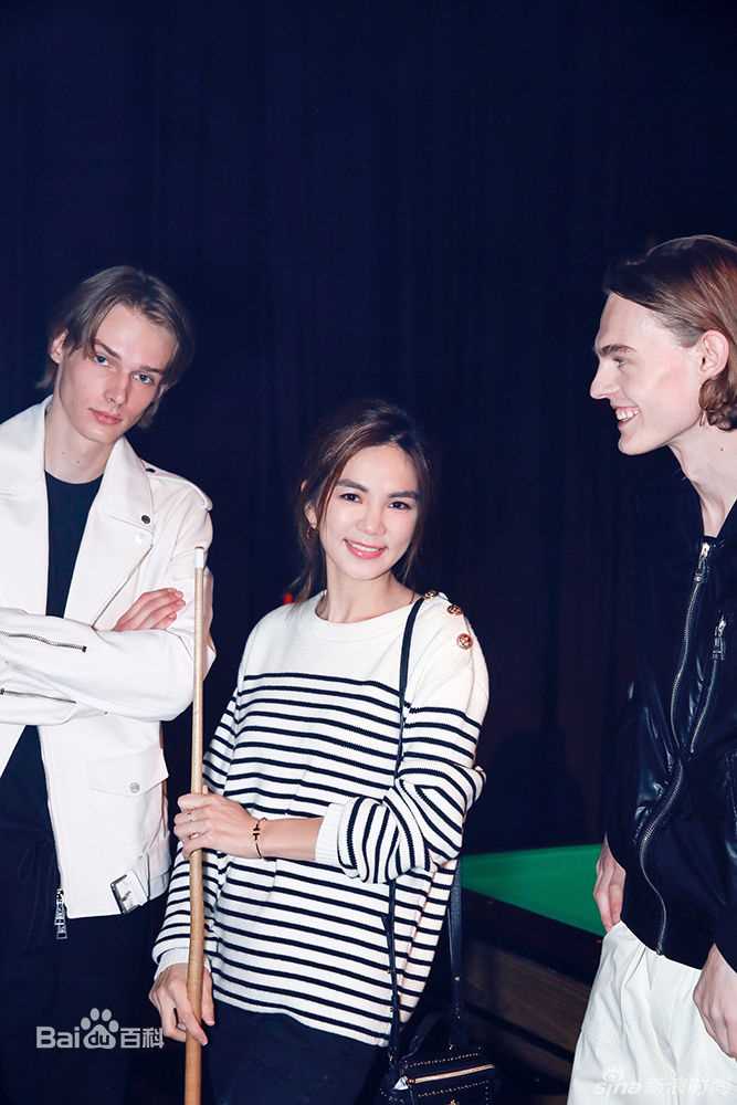 陈嘉桦(Ella、 Water（出道前）)Trussardi秀场图片图集